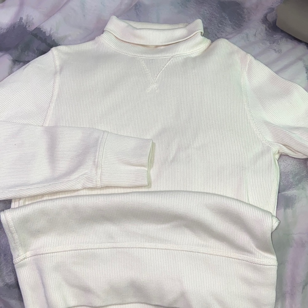 Banana Republic mock turtleneck sweater
